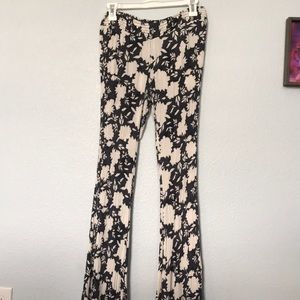 Billabong stretchy flare pants